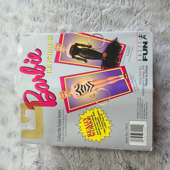 1995 Original Barbie Basic Fun Keychain - Picture 2 of 3